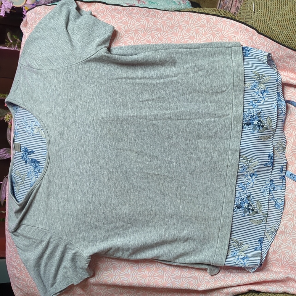 Christopher & Banks ladies top